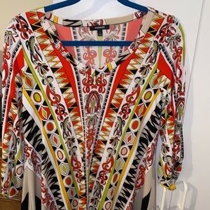 Beautiful multicolor tunica size small with a hidden tie up arm